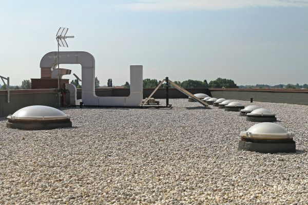 Tar And Gravel Roof Service in Suwanee